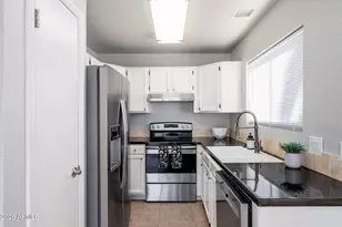 4710 W Wahalla Ln, Glendale, AZ 85308 - Photo 13