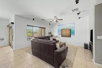 26709 N 55th Avenue, Phoenix, AZ 85083 - Photo 9