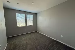 2669 S Peppertree Dr, Gilbert, AZ 85295 - Photo 25