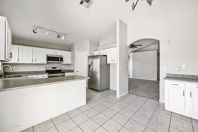 351 N Wildrose --, Mesa, AZ 85207 - Photo 5