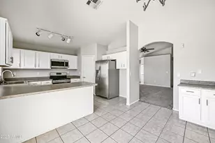 351 N Wildrose, Mesa, AZ 85207 - Photo 5