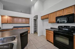 4463 E Downing Cir, Mesa, AZ 85205 - Photo 13
