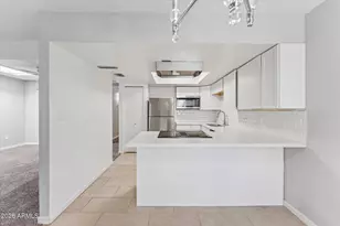 6540 N 7th Ave, Phoenix, AZ 85013 - Photo 9