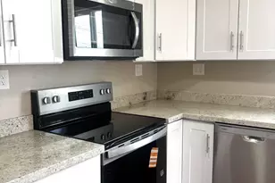 208 N Cleveland Ave, Bisbee, AZ 85603 - Photo 3