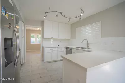 16630 N 67th Street, Scottsdale, AZ 85254 - Photo 11