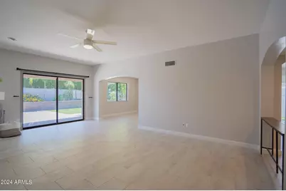 16630 N 67th Street, Scottsdale, AZ 85254 - Photo 7