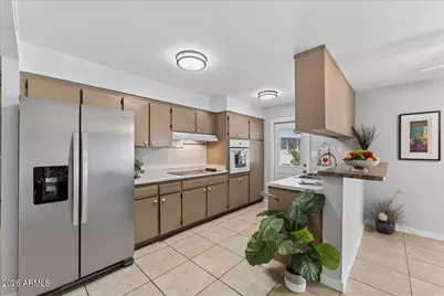 4032 S Lebanon Lane, Tempe, AZ 85282 - Photo 5