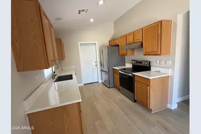 19816 N 34th Place, Phoenix, AZ 85050 - Photo 7
