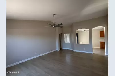 19816 N 34th Place, Phoenix, AZ 85050 - Photo 5