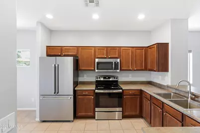 225 W Reeves Avenue, Queen Creek, AZ 85140 - Photo 5