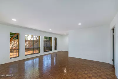 5211 N 24th Street #105, Phoenix, AZ 85016 - Photo 3