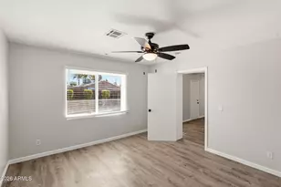 840 E Turney Ave, Phoenix, AZ 85014 - Photo 13
