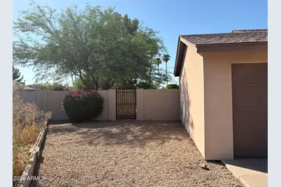 2020 E Rice Drive, Tempe, AZ 85283 - Photo 17