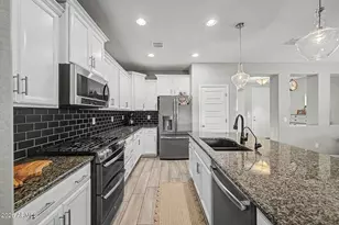 528 W Evergreen Pear Ave, San Tan Valley, AZ 85140 - Photo 13