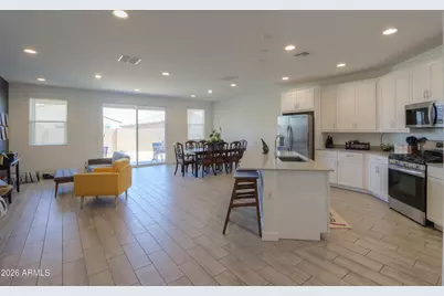 36540 W Leonessa Avenue, Maricopa, AZ 85138 - Photo 17