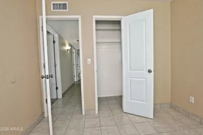 846 E Village Circle Drive N, Phoenix, AZ 85022 - Photo 15