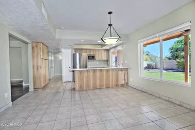 846 E Village Circle Drive N, Phoenix, AZ 85022 - Photo 9