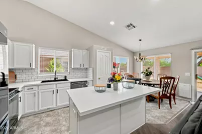 2871 E Morgan Drive, Gilbert, AZ 85295 - Photo 11