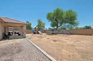2871 E Morgan Dr, Gilbert, AZ 85295 - Photo 29