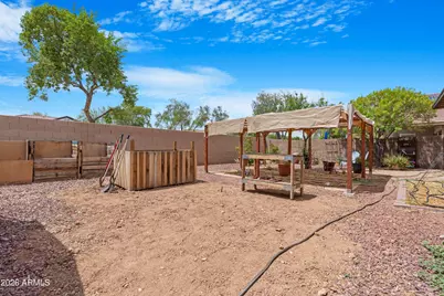 13633 W Lisbon Lane, Surprise, AZ 85379 - Photo 45