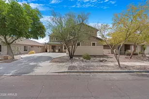 13633 W Lisbon Ln, Surprise, AZ 85379 - Photo 3