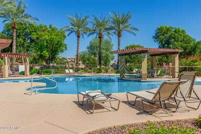 2042 W Davis Road, Phoenix, AZ 85023 - Photo 3