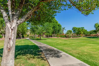 2042 W Davis Road, Phoenix, AZ 85023 - Photo 5