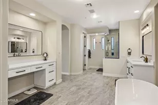 9572 E Mountain Spring Rd, Scottsdale, AZ 85255 - Photo 33