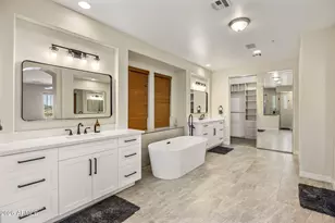 9572 E Mountain Spring Rd, Scottsdale, AZ 85255 - Photo 31