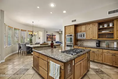 9572 E Mountain Spring Road, Scottsdale, AZ 85255 - Photo 11