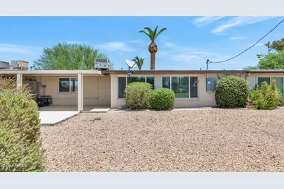 10433 W Oakmont Drive, Sun City, AZ 85351 - Photo 19