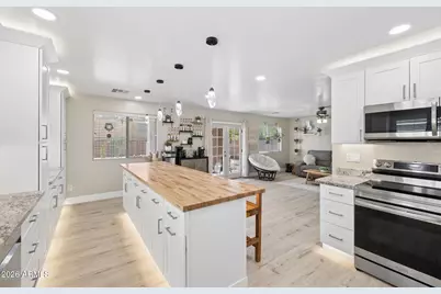 43760 W Magnolia Road, Maricopa, AZ 85138 - Photo 5