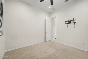 16699 W Saguaro Park Ln, Surprise, AZ 85387 - Photo 25