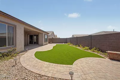 16699 W Saguaro Park Lane, Surprise, AZ 85387 - Photo 31