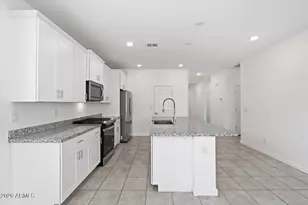 9053 W Agora Ln, Tolleson, AZ 85353 - Photo 11