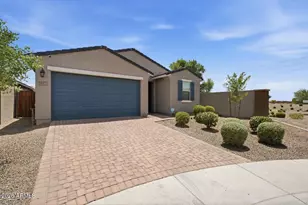 9053 W Agora Ln, Tolleson, AZ 85353 - Photo 1