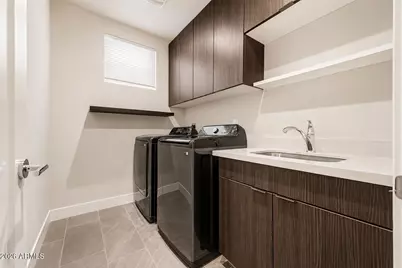 2825 N 42nd Street #5, Phoenix, AZ 85008 - Photo 11