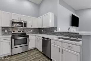 5843 S Brittany Ln, Tempe, AZ 85283 - Photo 11