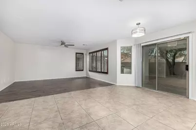 10046 W Velania Way, Tolleson, AZ 85353 - Photo 9