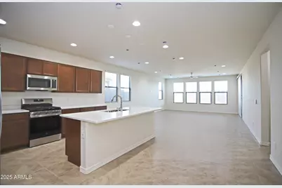 879 W Finch Drive, San Tan Valley, AZ 85140 - Photo 19