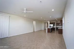 879 W Finch Dr, San Tan Valley, AZ 85140 - Photo 25