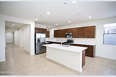 879 W Finch Drive, San Tan Valley, AZ 85140 - Photo 23