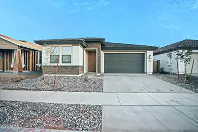 879 W Finch Drive, San Tan Valley, AZ 85140 - Photo 1