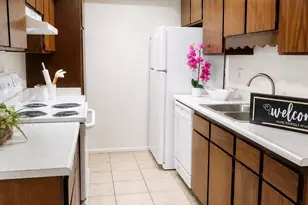 5964 W Townley Ave, Glendale, AZ 85302 - Photo 5