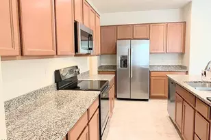 3325 W Dunbar Dr, Phoenix, AZ 85041 - Photo 3