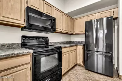 9379 E Windrose Drive, Scottsdale, AZ 85260 - Photo 19