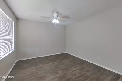 7805 W Cora Lane, Phoenix, AZ 85033 - Photo 3