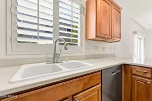 5216 N 16th Ln, Phoenix, AZ 85015 - Photo 11