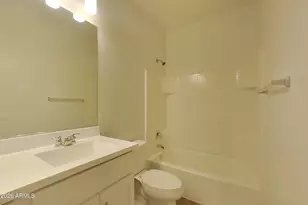 2929 N 28th St, Phoenix, AZ 85016 - Photo 13