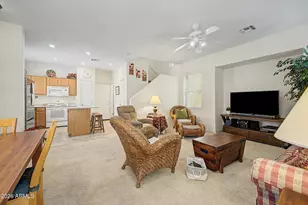 1322 E Dunbar Dr, Phoenix, AZ 85042 - Photo 7